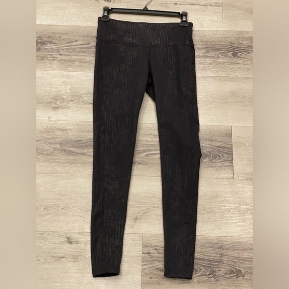 Athleta Pants - ATHLETA Shimmery Black Leggings Women’s Size:Small